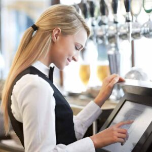 Cómo un TPV puede transformar la gestión de un restaurante y cómo Deisoft lo hace posible
