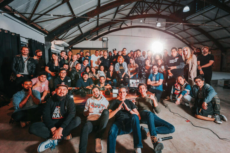 Experiencias únicas: cómo revolucionan las agencias de producción de eventos el mundo corporativo