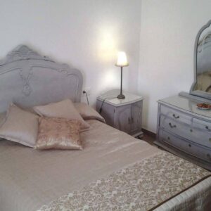 ¿Vale la pena lacar un mueble antiguo en lugar de comprar uno nuevo?