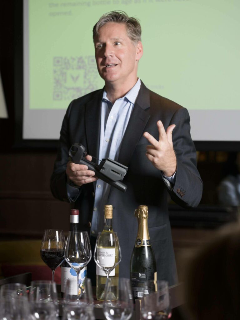El descorche de precisión con Coravin; Beber menos, beber mejor