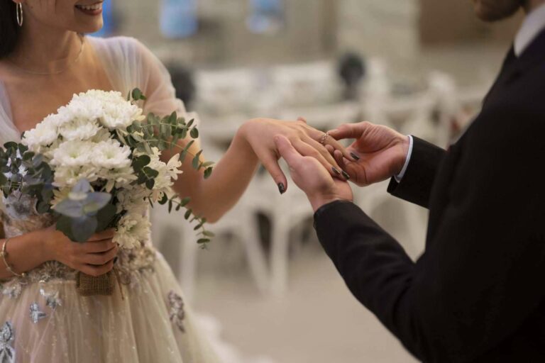 Parejas del mismo o distinto sexo pueden registrar su matrimonio en México con Doble Nacionalidad Express
