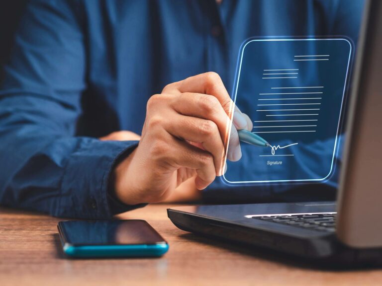 Firma electrónica e inteligencia artificial; avances en el acceso a la ley en Guatemala