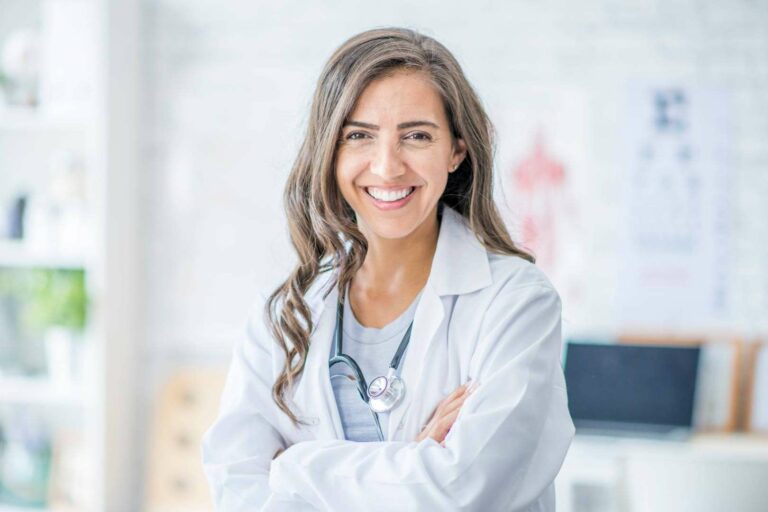 Nueva Facultad de Medicina Integrativa Regenera