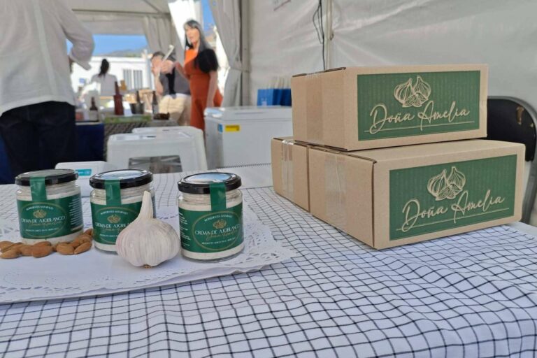 Ajoblanco Doña Amelia transforma una receta ancestral en ajoblanco untable para tapas y tostadas