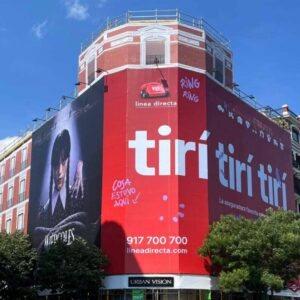 El estreno de Miércoles inspira la nueva campaña de Línea Directa para resaltar su catálogo de seguros