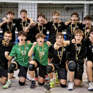 El Club voleibol ABV de Boadilla del Monte se lleva el oro en el mayor torneo internacional en Espinho