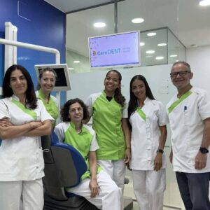 ¿Cuál es la mejor ortodoncia invisible, spark o invisalign?