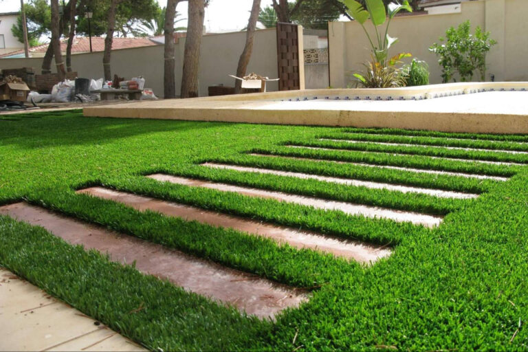Albergrass refuerza su compromiso con la instalación de césped artificial de calidad
