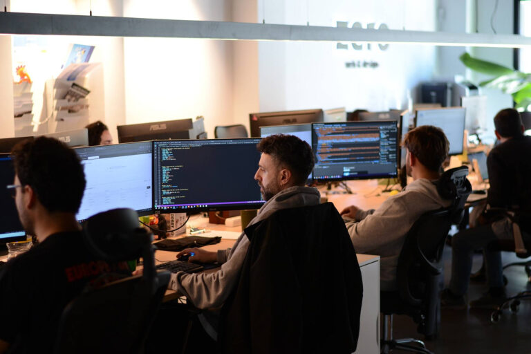 DominioZero; así gana clientes con SEO y SEM en A Coruña