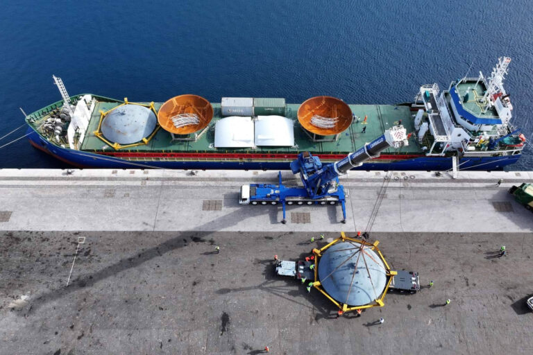 Transporte Especial de Esferas en el Puerto de Granadilla; un proyecto logístico pionero en Canarias