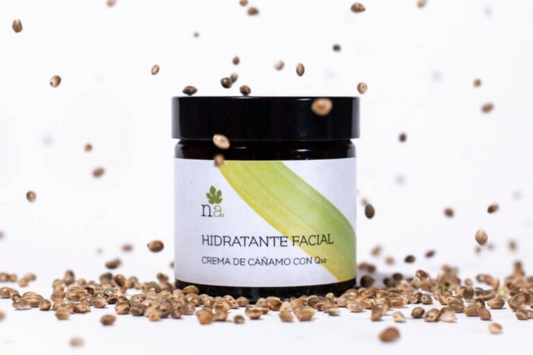 Naturalicia y la neurocosmética; unión de belleza ecológica y bienestar emocional