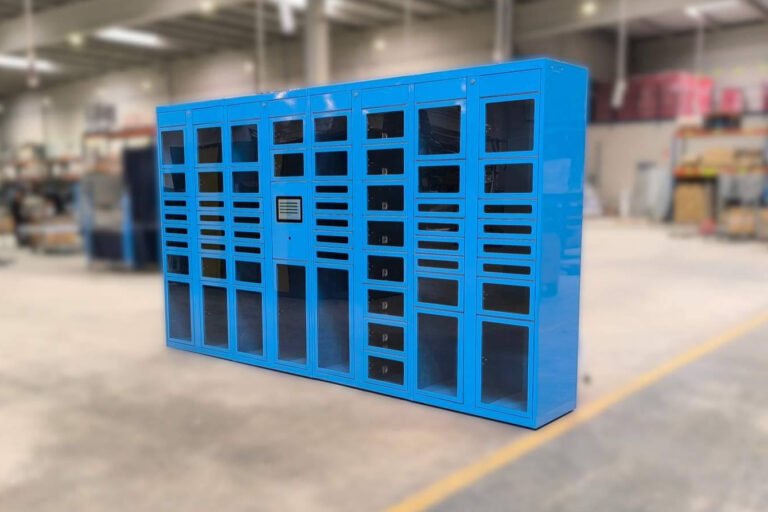 Setroc fabrica smart lockers personalizados y taquillas metálicas adaptadas a múltiples sectores