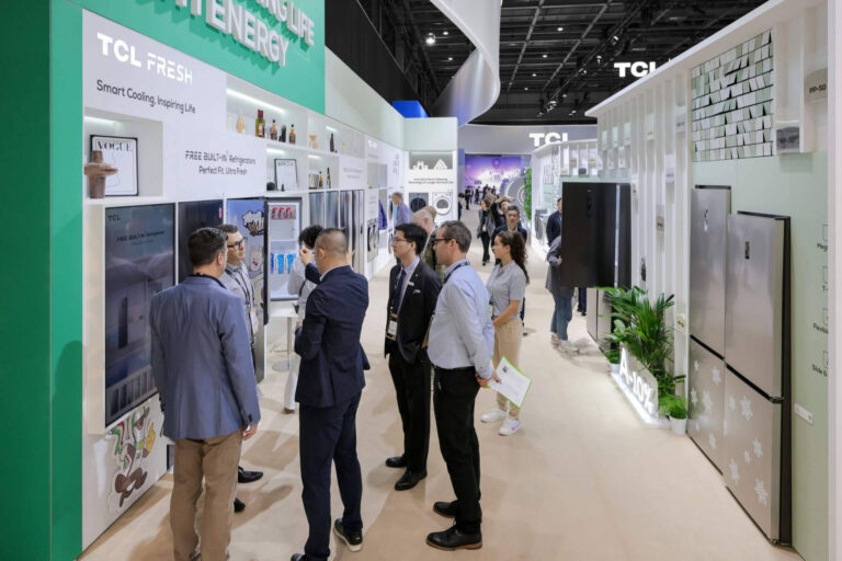TCL amplía los horizontes del hogar inteligente en IFA 2025 con su TCL ECOSYSTEM