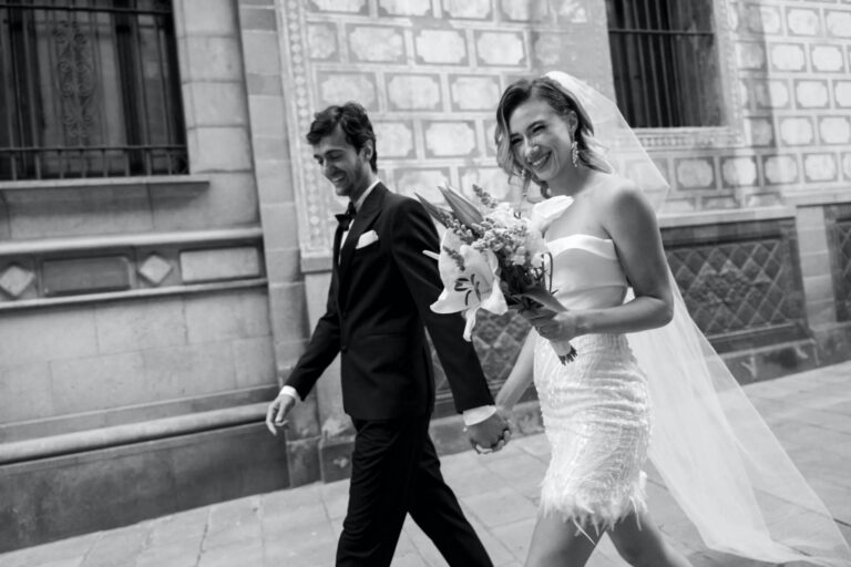 Aleksandra Budnik, la artesanía emocional que transforma cada vestido de novia en una obra de arte en Barcelona
