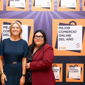 Hola Marketing consolida su liderazgo como agencia estratégica y digital en los Premios Comercio del Año 2026