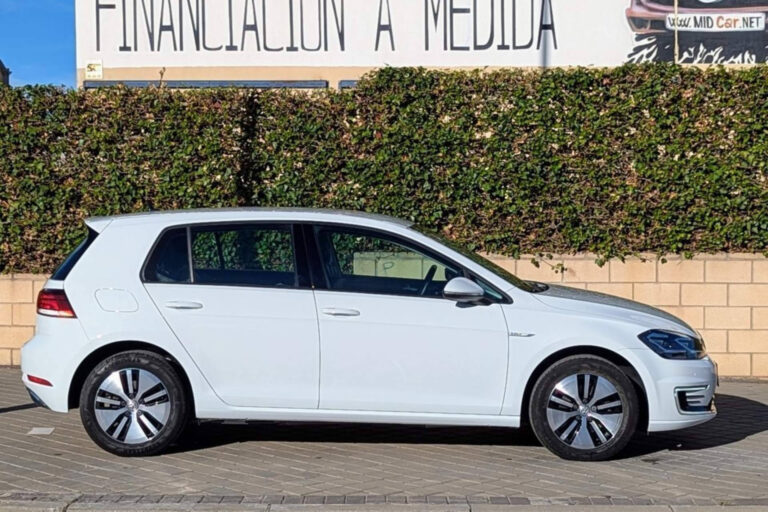 MID Car consolida su experiencia como concesionario de vehículos de ocasión con más de una década en el sector