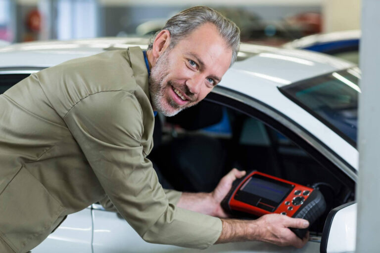 Cerrajero Santander 24h, especialistas en copia de llaves de coche y cerrajería del automóvil