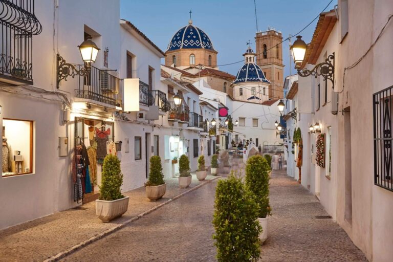 ¿Las viviendas de lujo en la Costa Blanca son una buena inversión?