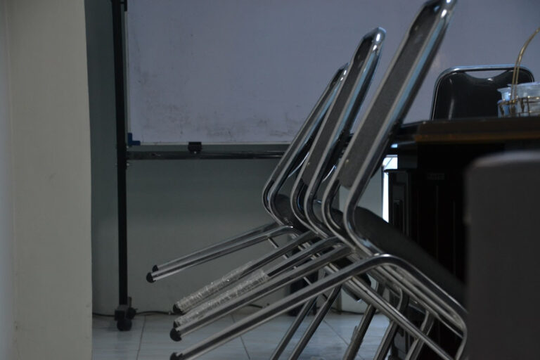 El papel clave de las conteras en el mobiliario moderno