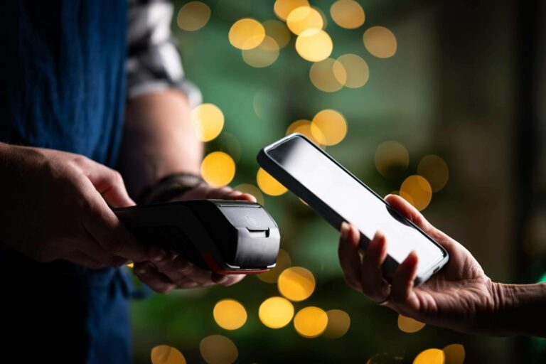 Cada vez más, las compras navideñas se pagan poco a poco