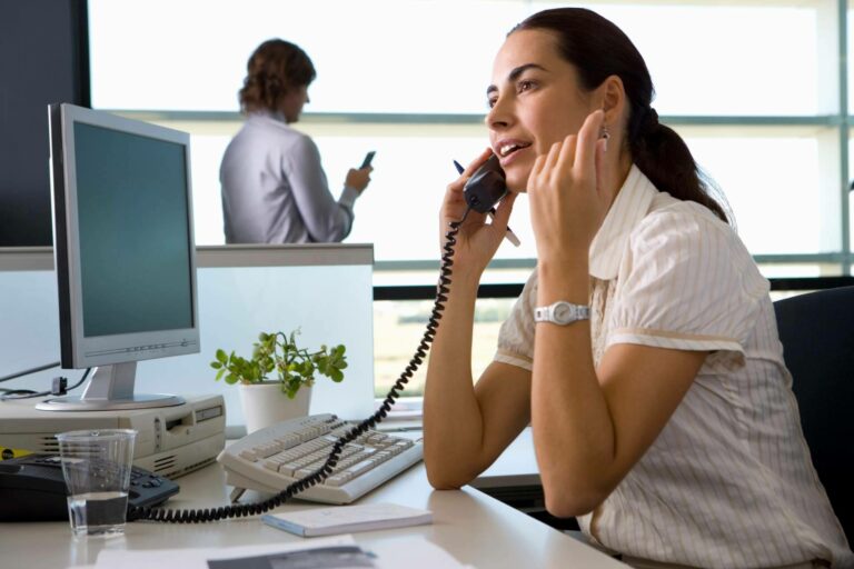Máquinas de café para oficinas, el renting como solución flexible frente a la compra tradicional