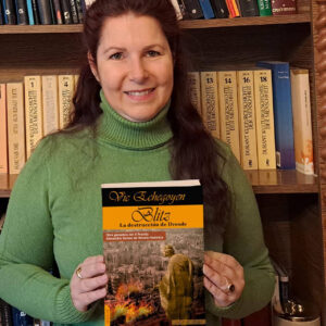 Vic Echegoyen conmemora el 80 aniversario del final de la segunda Guerra Mundial con su novela histórica Blitz, la destrucción de Dresde