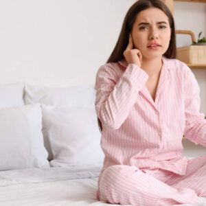 Tinnitus (pitidos) y audífonos; por qué no conviene normalizar el zumbido y cómo recuperar calma y comprensión del habla