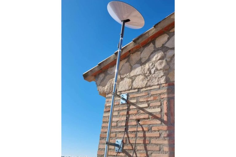Instalaciones profesionales y atención urgente 24 h con técnicos homologados en Antenistas Valencia