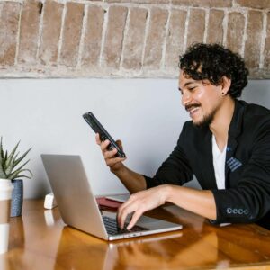 Por qué el café para oficinas de especialidad en grano ya compite con otros beneficios para empleados