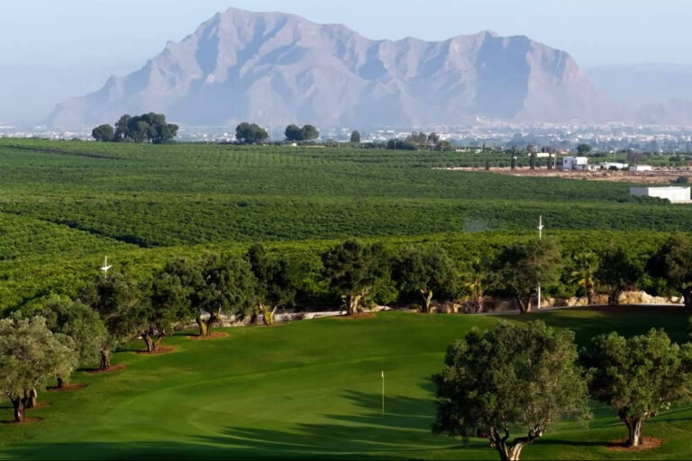 La Finca Golf inaugura la temporada 2026 junto al diseñador Tim Lobb