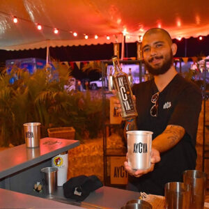 Circo Agave 2026; música, circo y celebración junto al mar