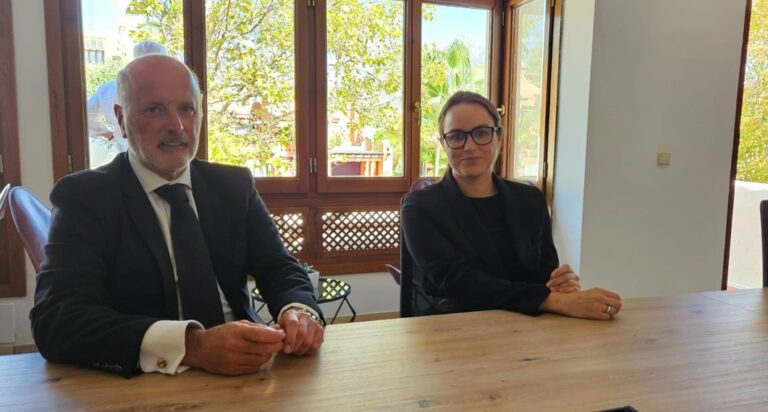 Extinción pensión compensatoria en Sevilla tras dos décadas gracias a una sólida estrategia jurídica