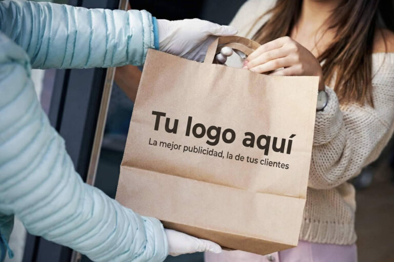 Las bolsas de papel baratas se consolidan como una de las opciones preferidas de los negocios españoles