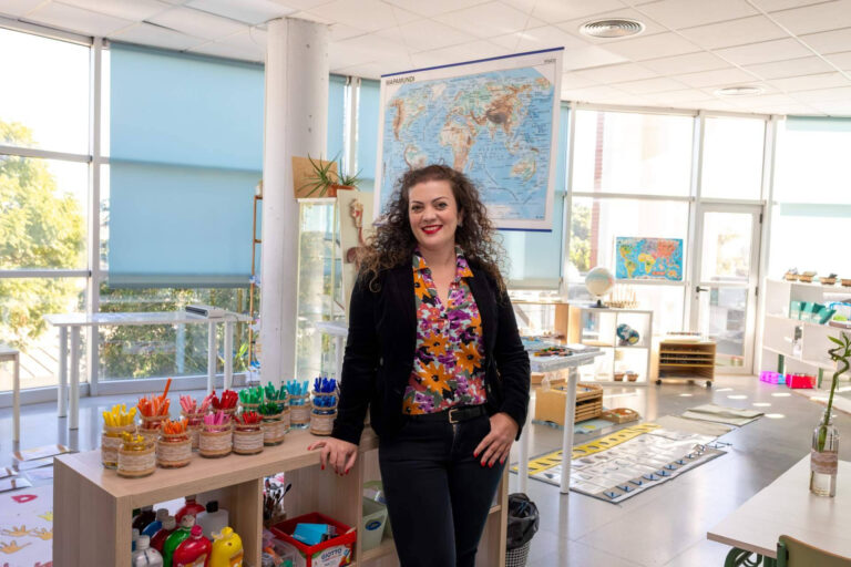 Irene Hernández aplica su método DEA para enseñar inglés adaptado a niños con dislexia