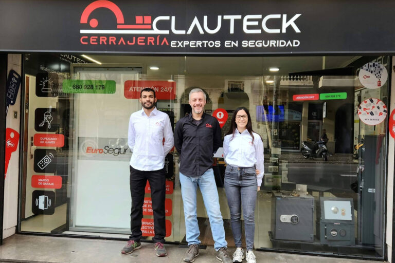 Cuando se necesita un cerrajero en Barcelona o se han dejado las llaves, Clauteck ofrece una solución inmediata