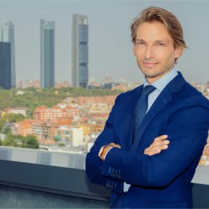 Omar Molina García reivindica la marca personal como la nueva toga invisible del sector legal.