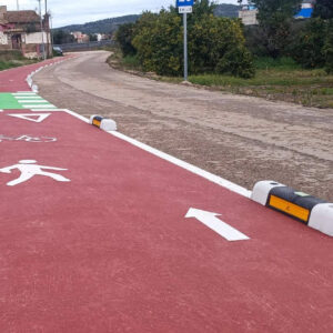 Crece la implantación del separador de carril bici fotoluminiscente de Abadecom Urban en entornos urbanos