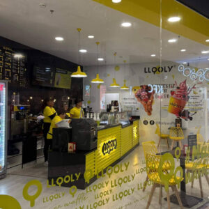 LLOOLY abre en Burgos su nuevo local con bubble waffles gourmet y una carta ampliada de desayunos y meriendas