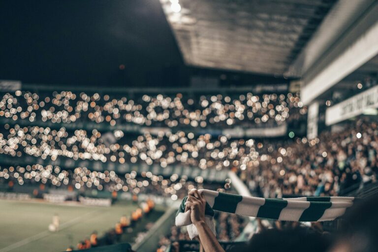 El síndrome del visitante y la "trampa" de jugar afuera