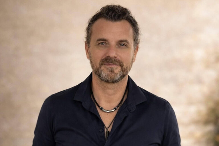 Vincent Pochy impulsa la expansión de Costa Del Mar con su llegada a la FM de Madrid