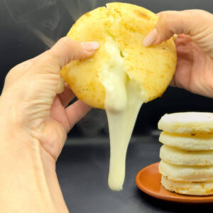 La Arepa de Queso Dcarnilsa conquista Europa con su auténtico sabor colombiano