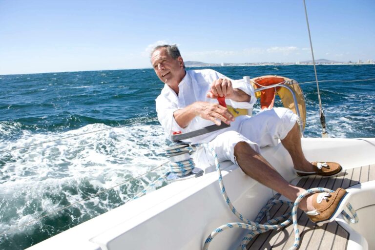 Elsegurodemibarco.com destaca el papel de los seguros para proteger cada embarcación en el mar
