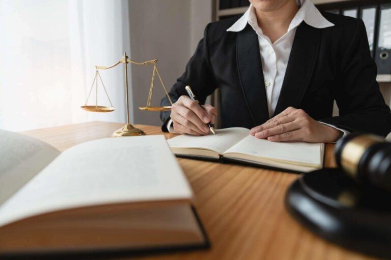 Las razones para confiar en especialistas de la Ley de Segunda Oportunidad como Repara tu Deuda Abogados