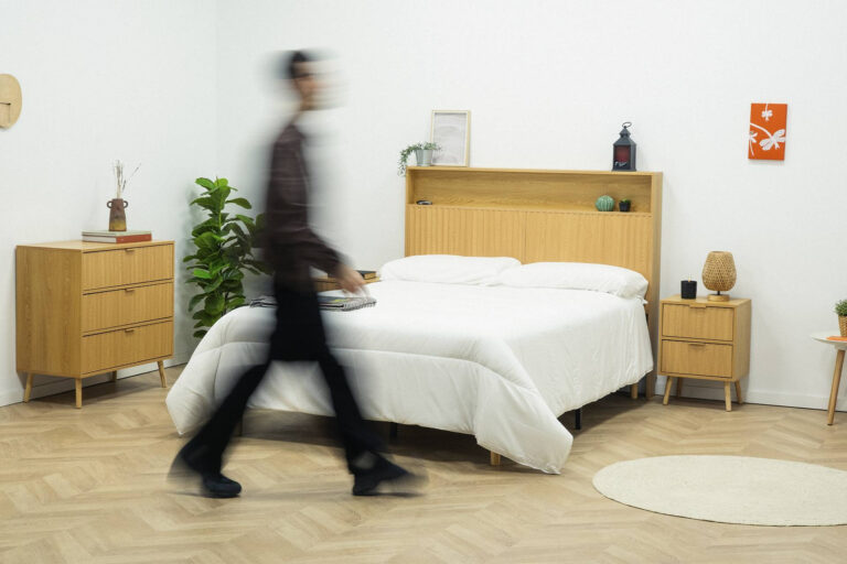 El catálogo de cabeceros de cama de Top Mueble amplía las opciones decorativas para el dormitorio