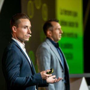 Alfonso & Christian estructuran una formación en cierre de ventas y negociación con aplicación directa en empresa