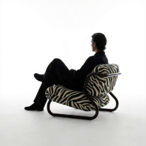 Laurel.Tools integra inteligencia artificial en la fotografía de producto para mobiliario y decoración