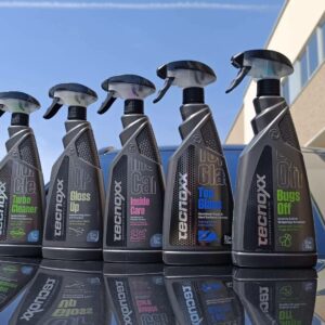 Cómo eliminar insectos y proteger la pintura del coche en verano con Tecnoxx