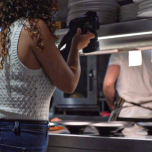 Llenar entre semana sin descuentos; el cambio que está transformando la restauración