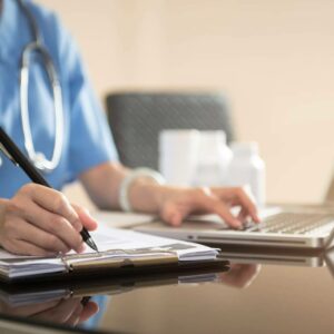 Aula Siena refuerza su apuesta por la formación sanitaria de élite con dos másteres en salud