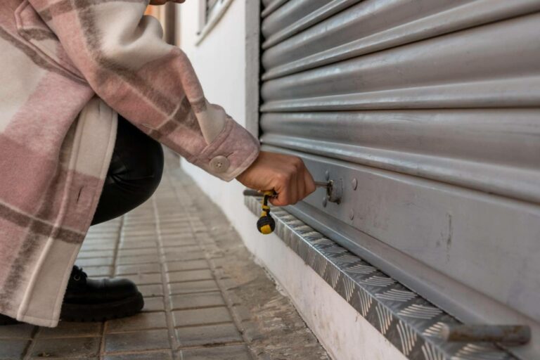 Reparar Tu Casa impulsa los servicios de reparaciones del hogar y comercios en Alicante con atención 24 horas